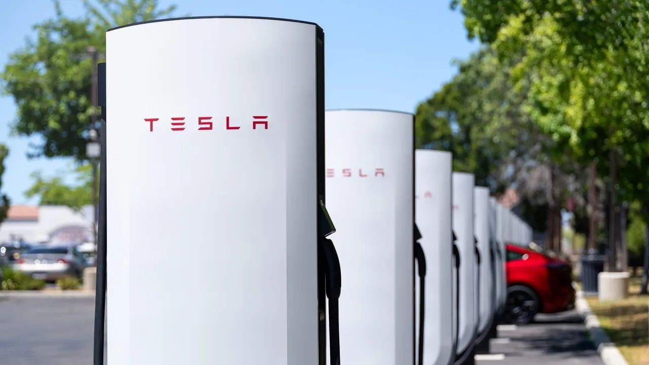 Tesla Supercharging Network
