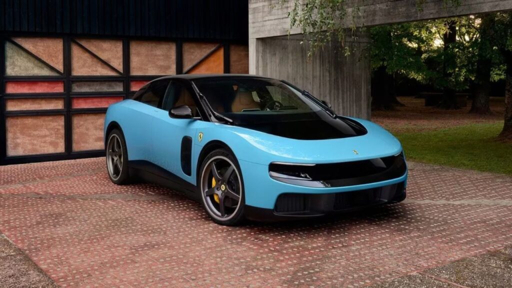 Ferrari Luce