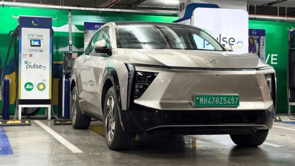 Mahindra EV