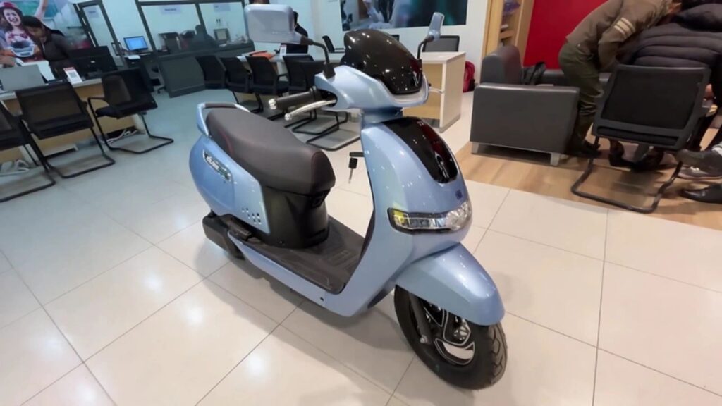 TVS iQube S