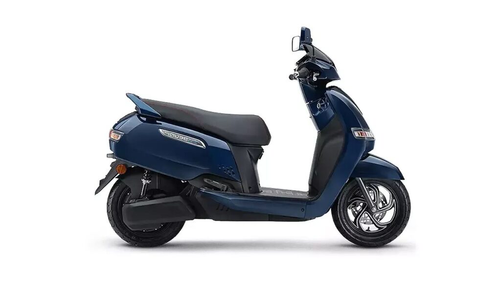 iQube ST